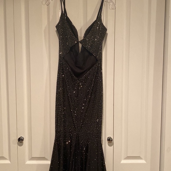 Black prom dress with silver rhinestones - Picture 7 of 10